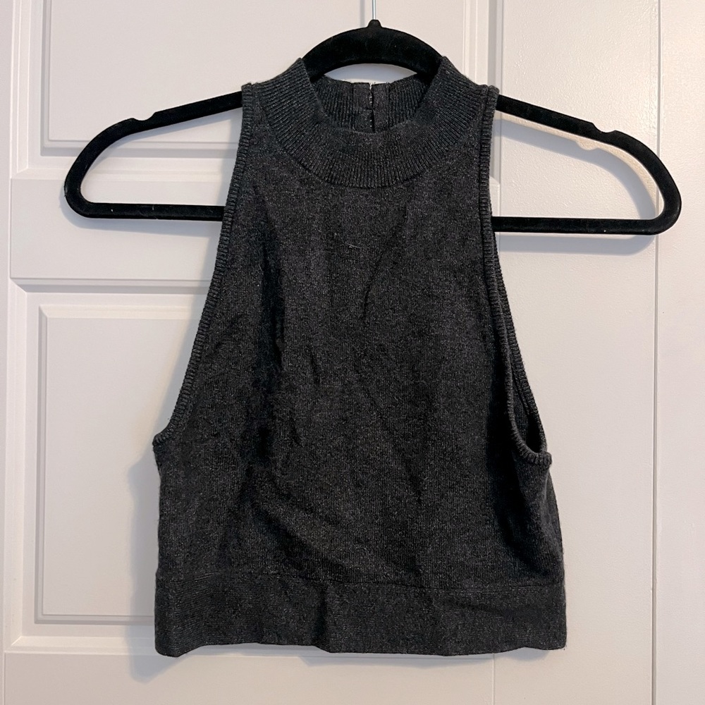 Black cropped sweater